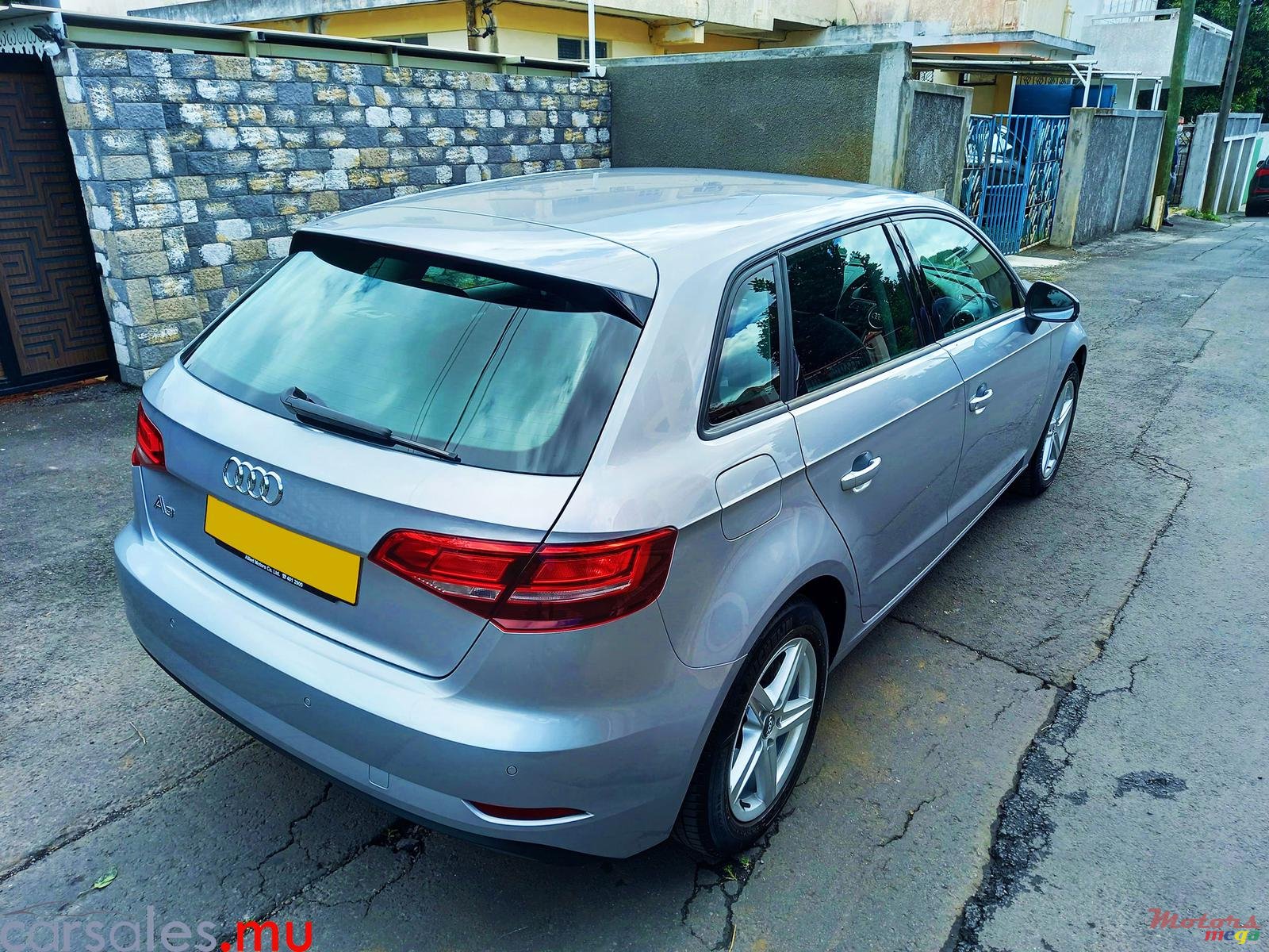 2020' Audi A3 Sportback photo #4