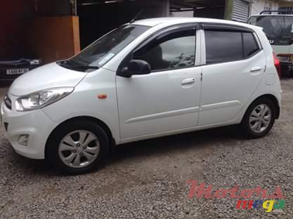 2011' Hyundai i10 photo #3