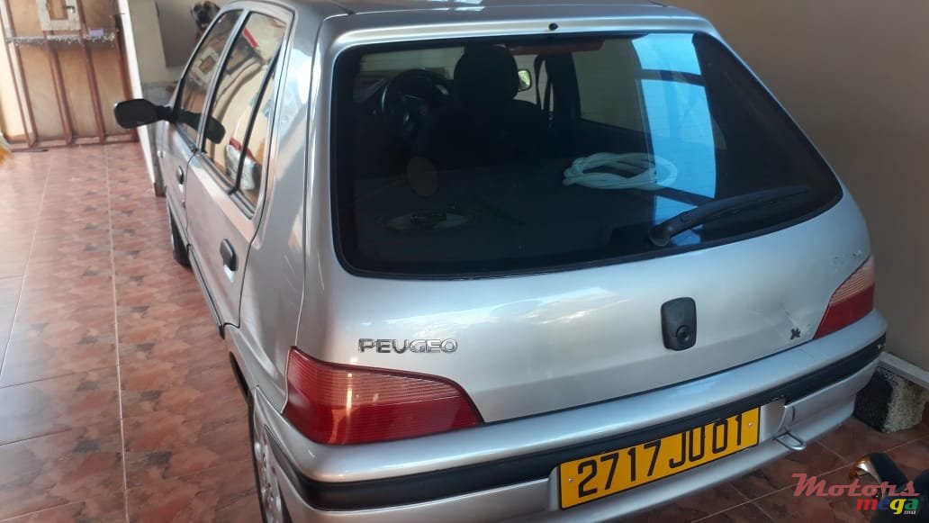 2001' Peugeot 106 photo #4