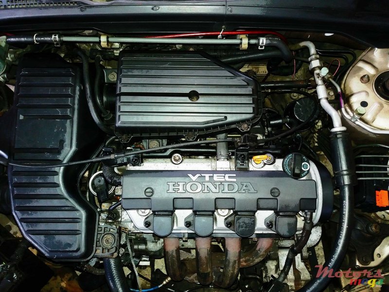 2001' Honda Civic ES8 VTEC photo #5