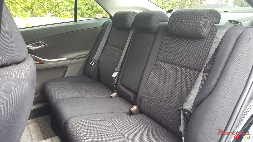 2015' Toyota Corona Allion photo #4