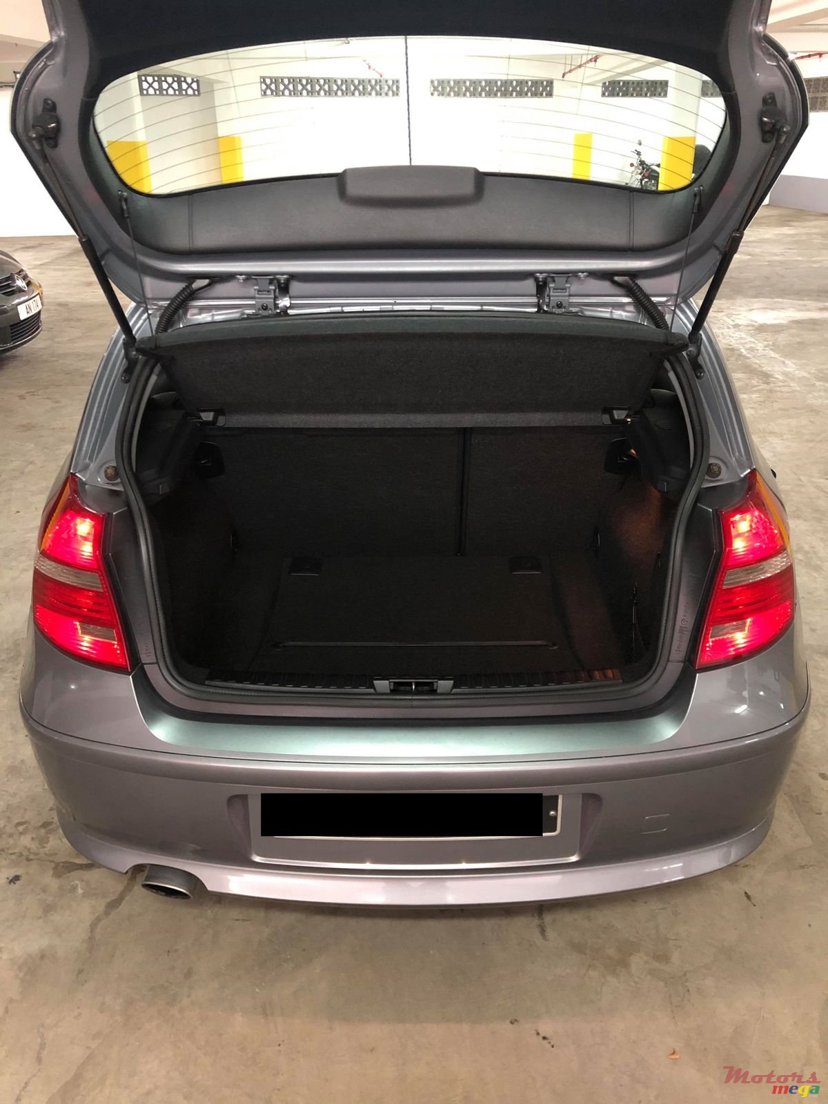 2009' BMW 116 i photo #6