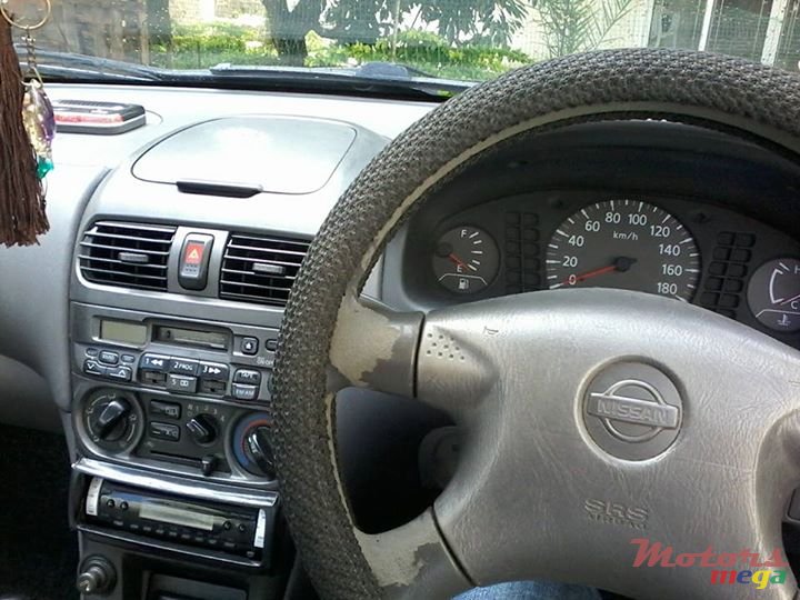 2001' Nissan Sunny B15 photo #4