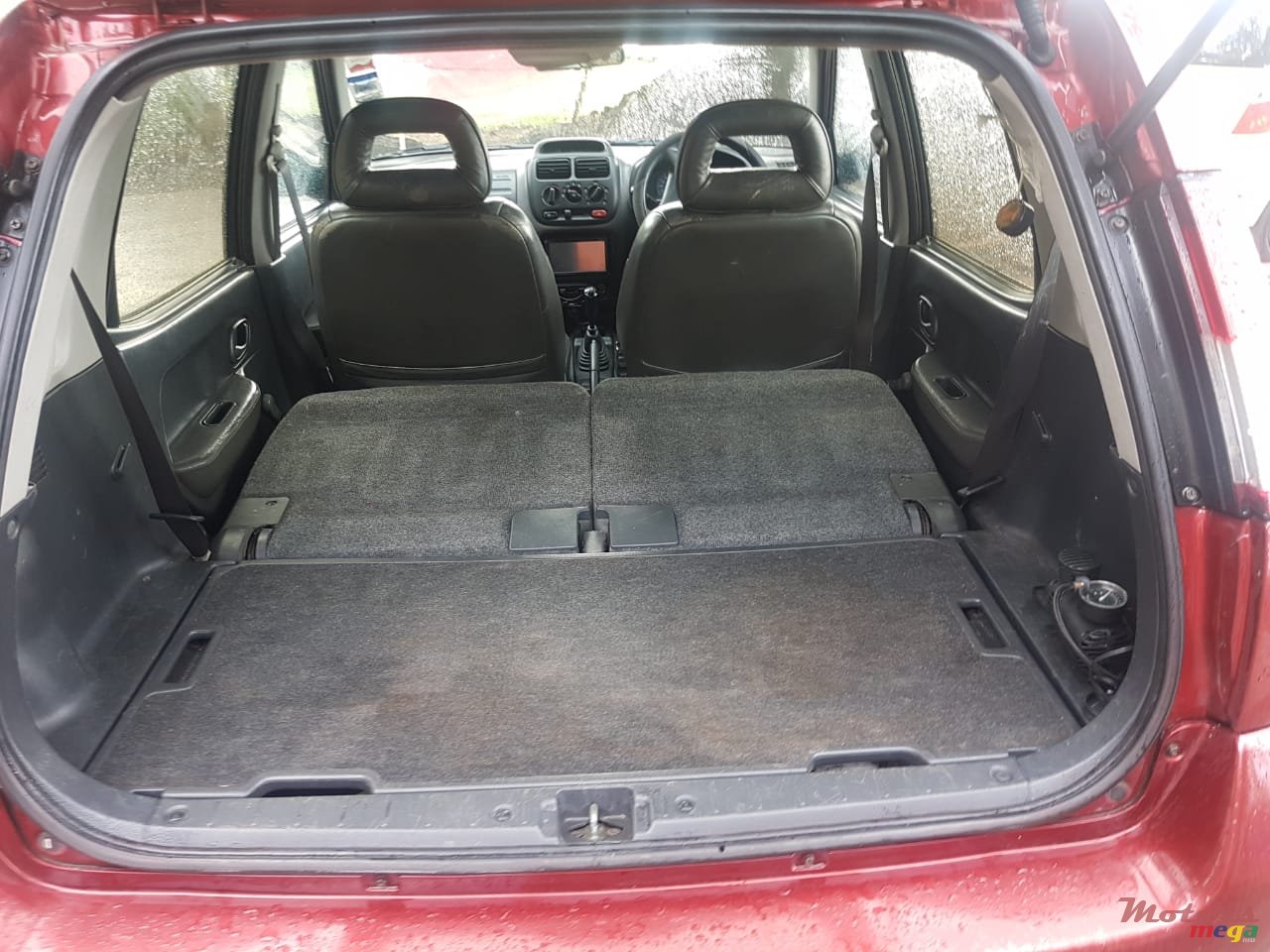 2002' Suzuki Ignis photo #6