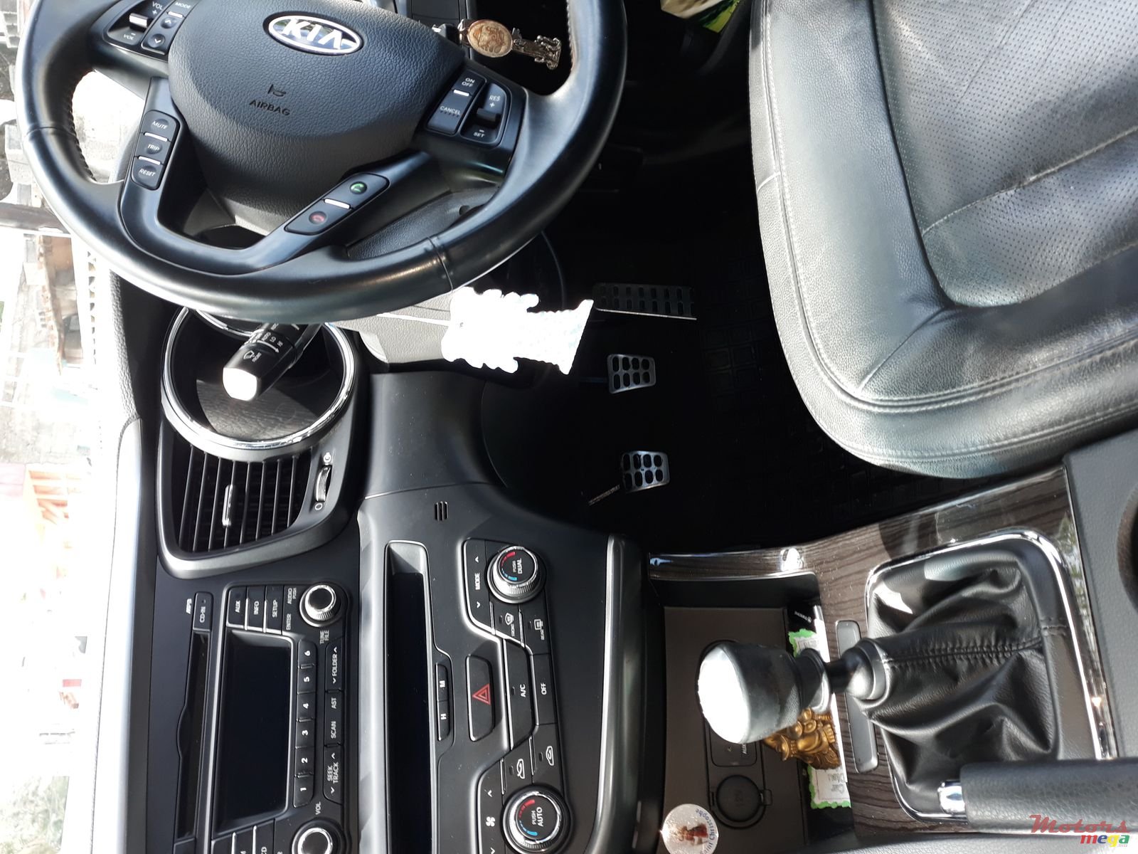 2012' Kia Optima photo #5