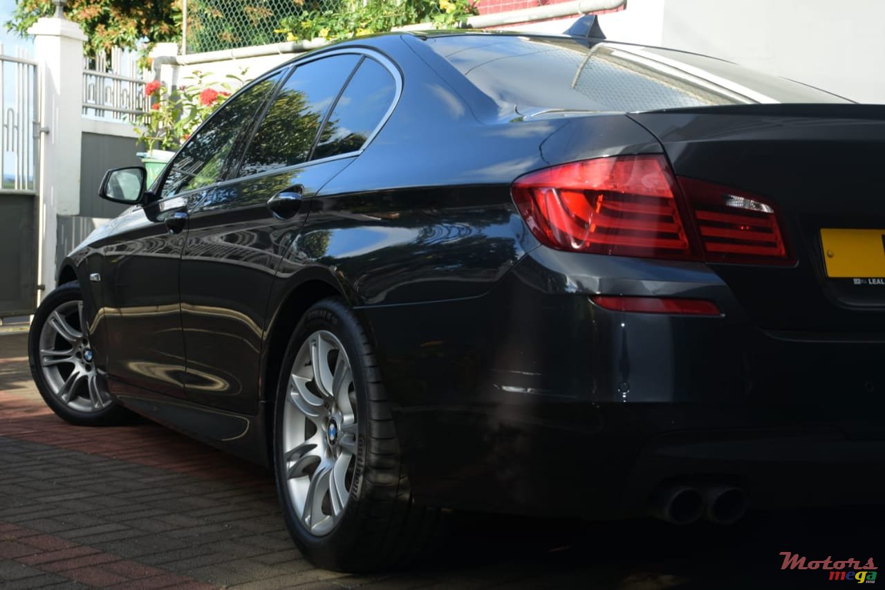 2013' BMW 520 M package photo #3