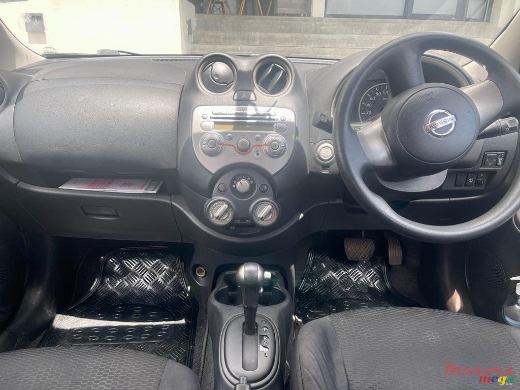 2011' Nissan March photo #3