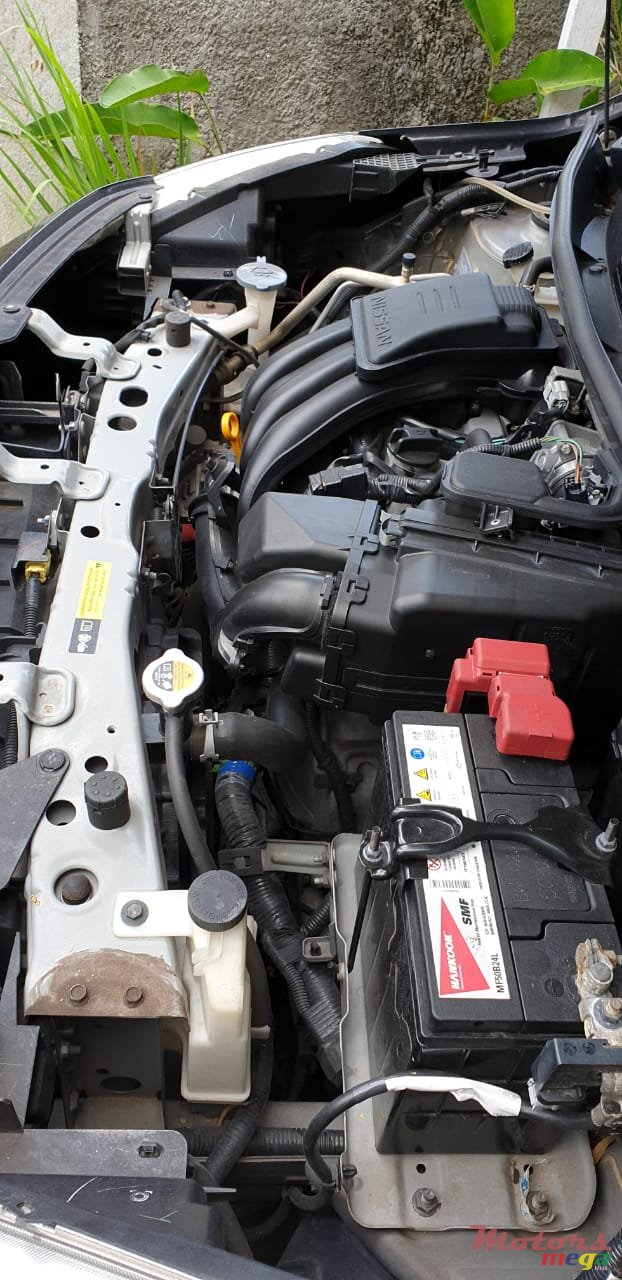 2016' Nissan Almera photo #5