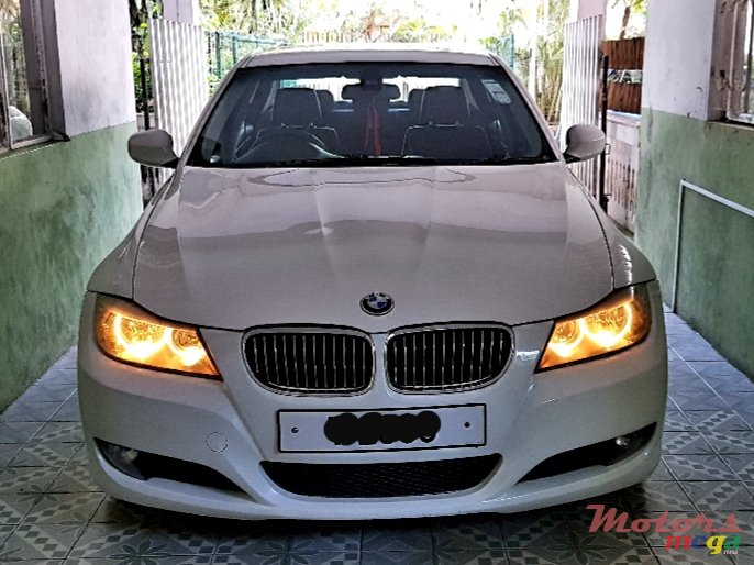 2011' BMW 3 Series Facelift photo #1
