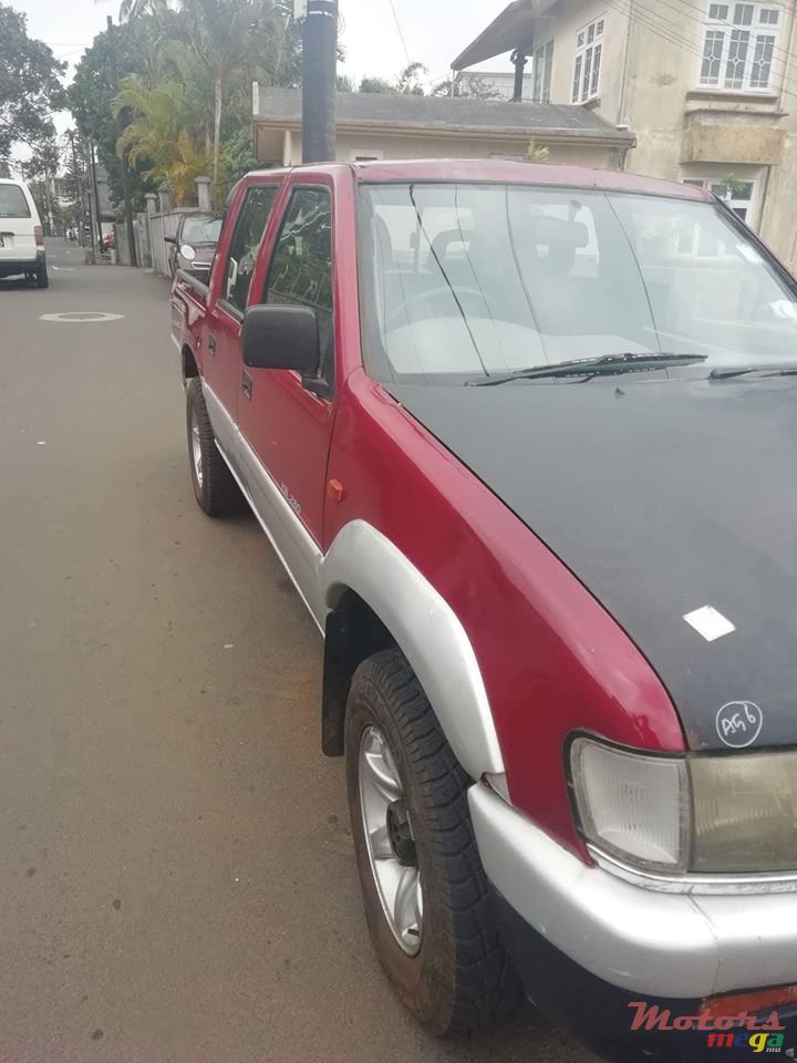 1998' Isuzu KB Series KB280DtLx photo #6