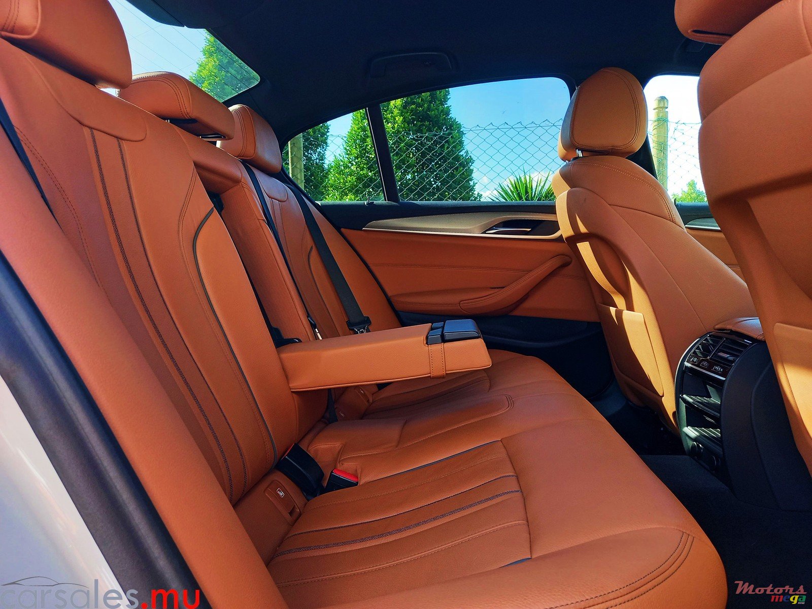 2018' BMW 530 E Msport Package photo #5