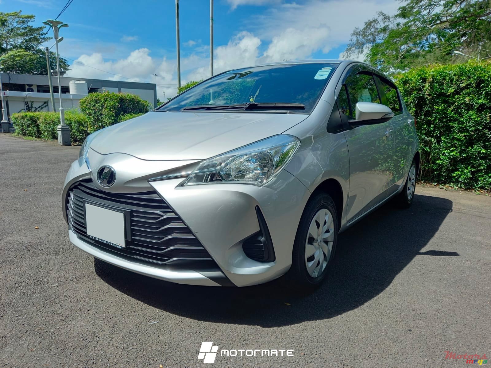 2019' Toyota Vitz photo #2