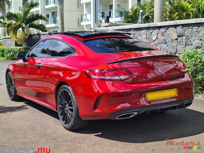 2018' Mercedes-Benz C 180 Coupe 1.6 Night Edition photo #3