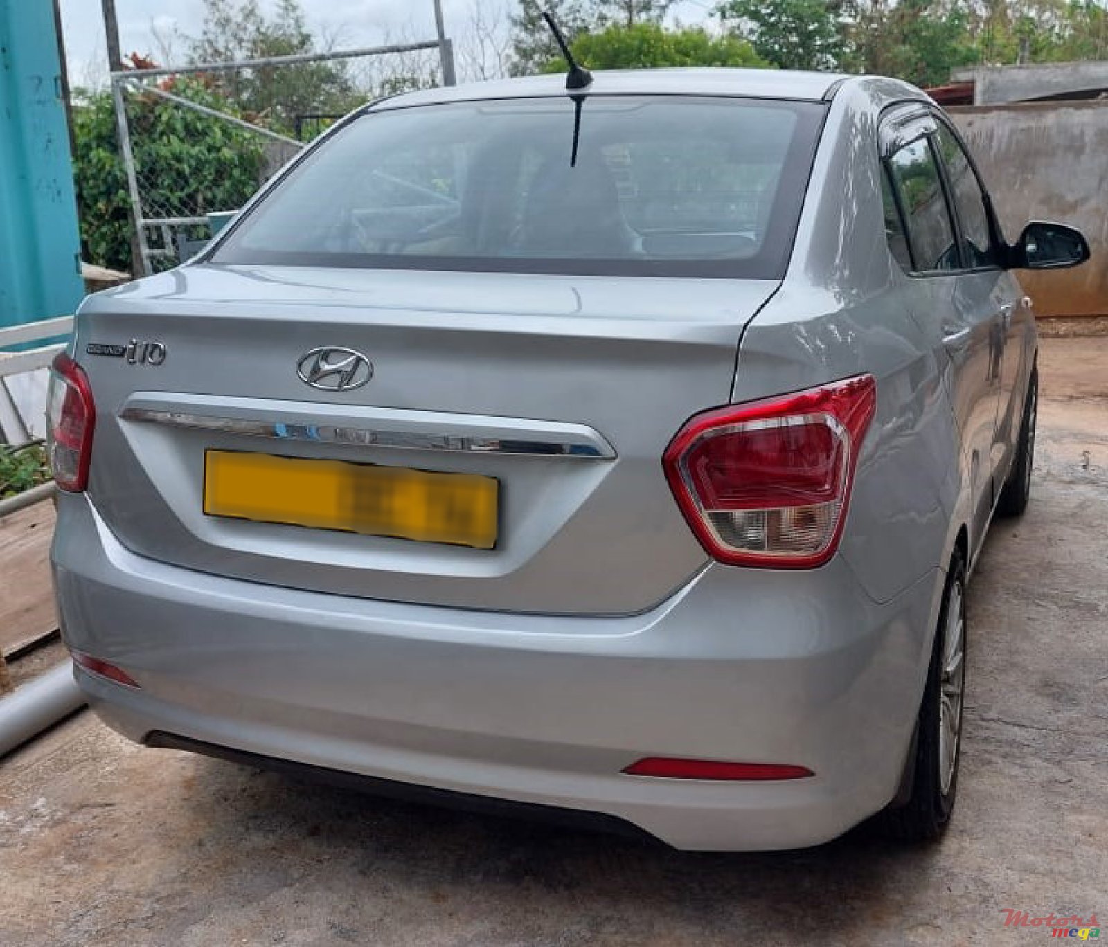 2014' Hyundai i10 photo #2