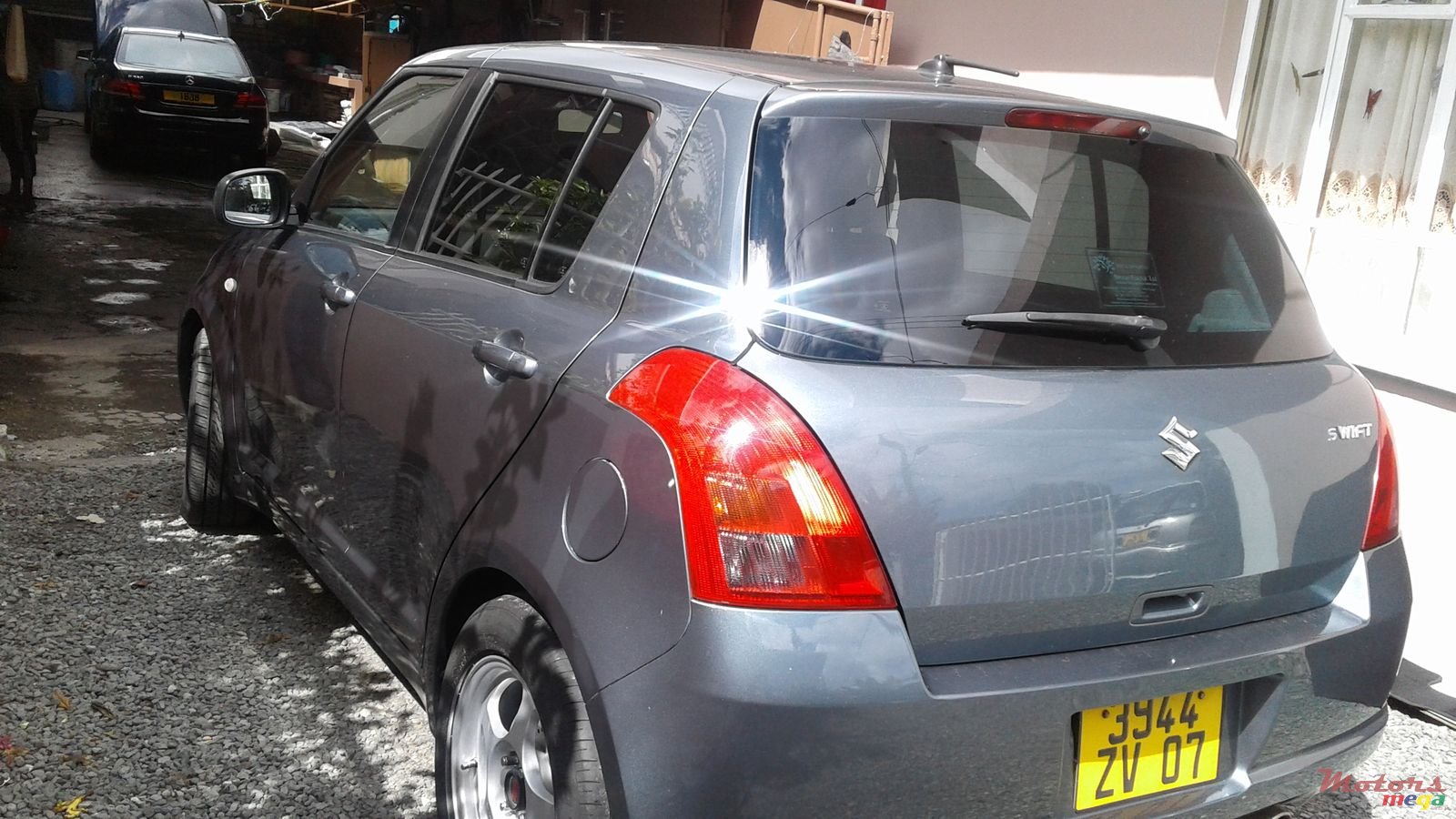 2007' Suzuki photo #2