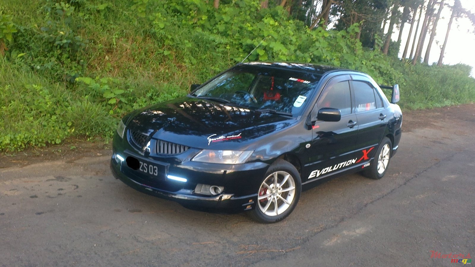 2003' Mitsubishi Lancer photo #1