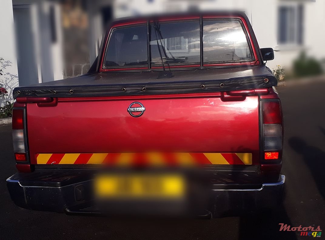 2007' Nissan Pickup photo #1