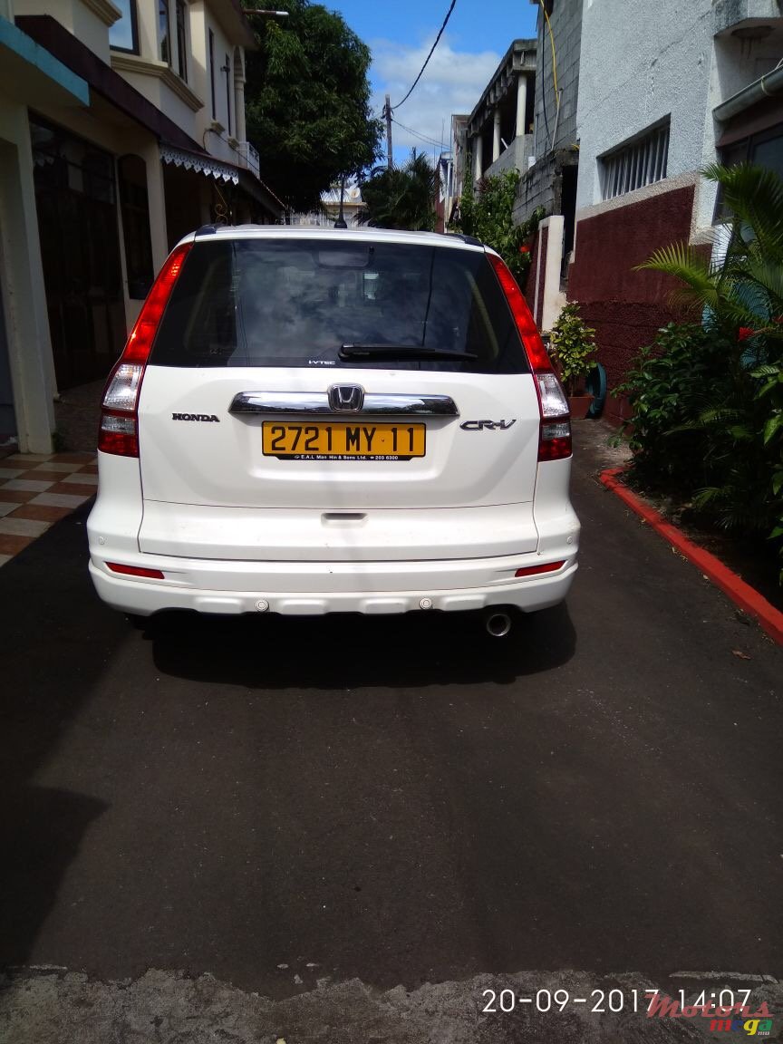 2011' Honda CR-V photo #2