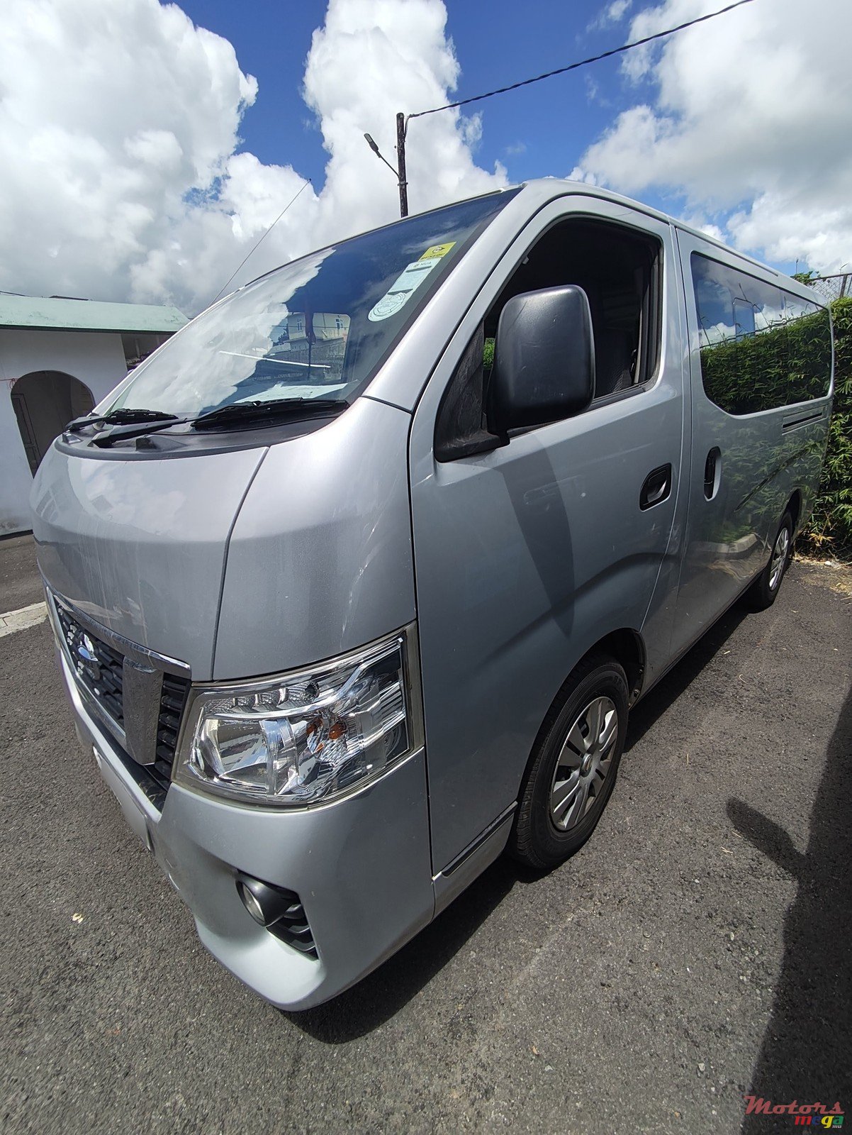 2019' Nissan NV3500 photo #2