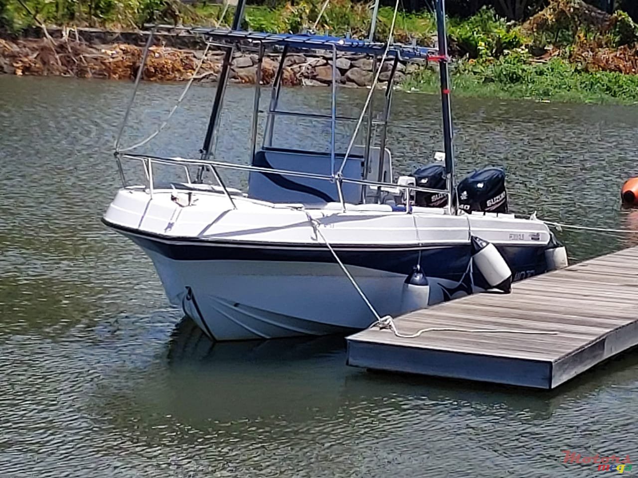 2016' Suzuki photo #6