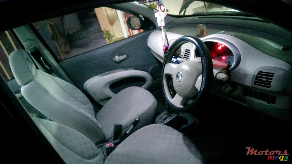 2004' Nissan Micra photo #5