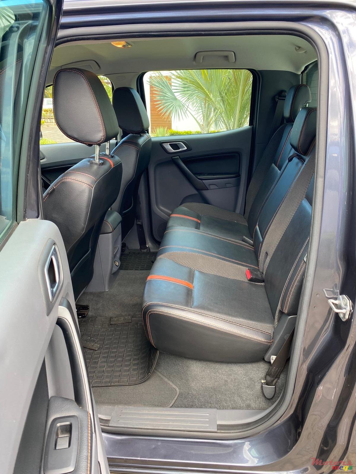 2015' Ford Ranger DOUBLE CABINE WILDTRAK photo #5