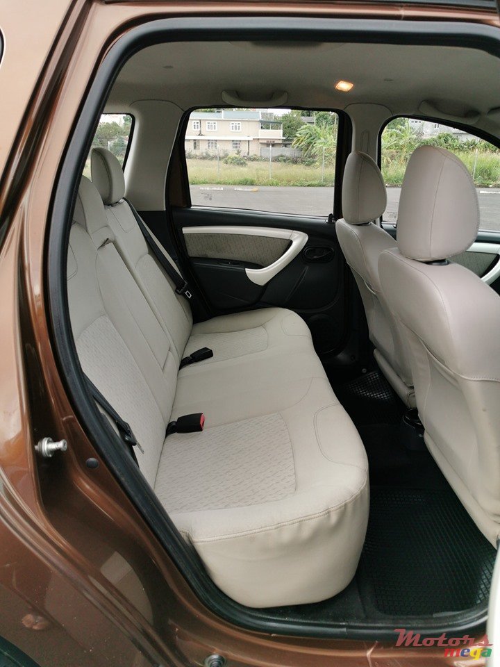 2013' Renault Duster photo #6