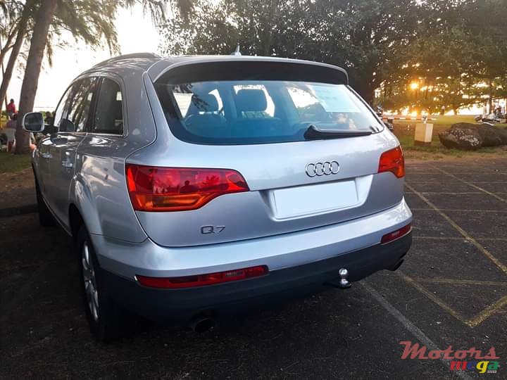2007' Audi Q7 photo #3