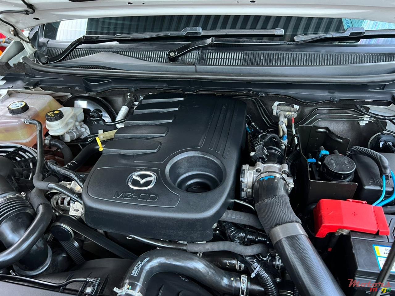 2016' Mazda BT-50 Auto 3.2 photo #3