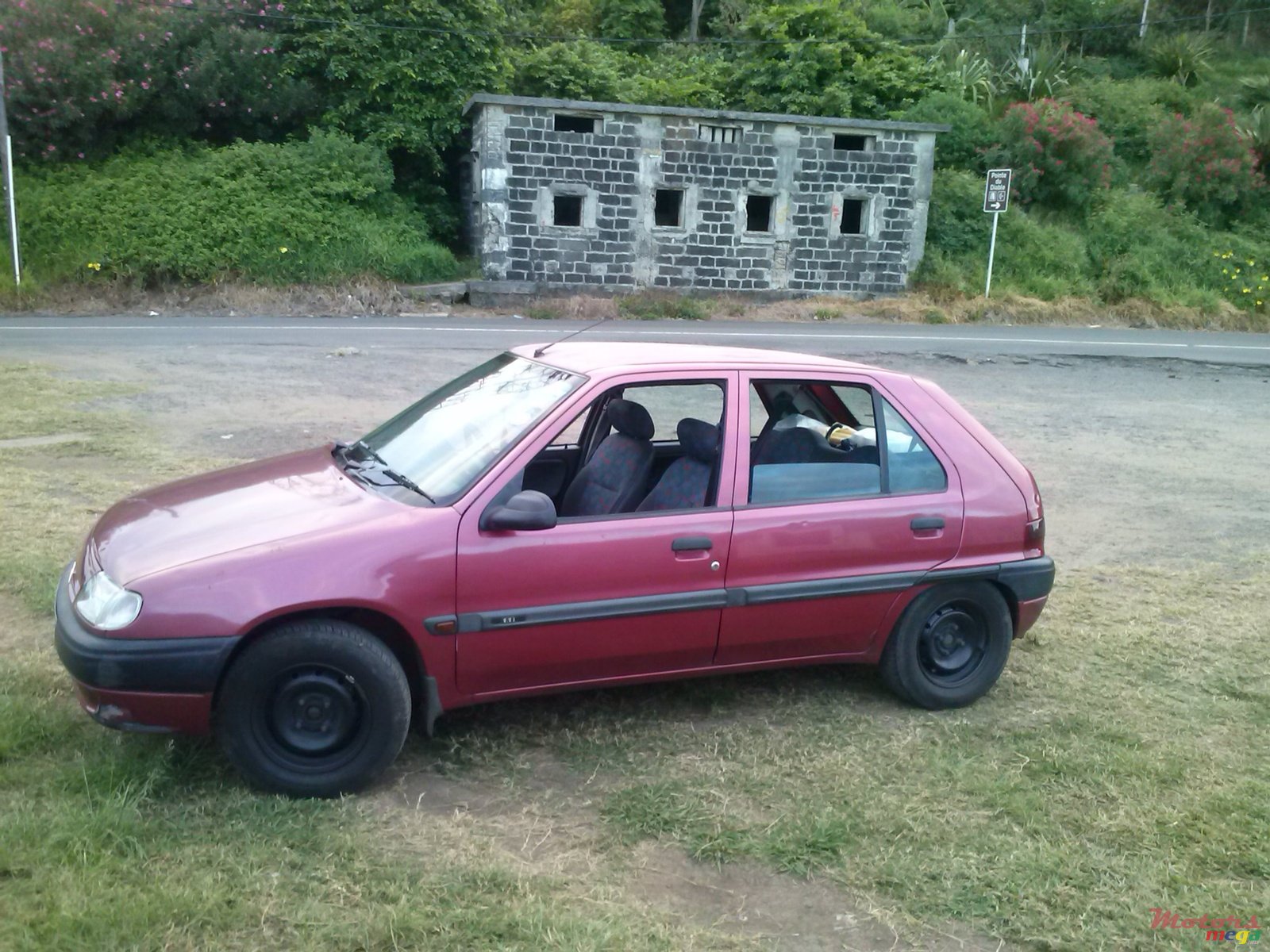 1998' Citroen Saxo photo #1