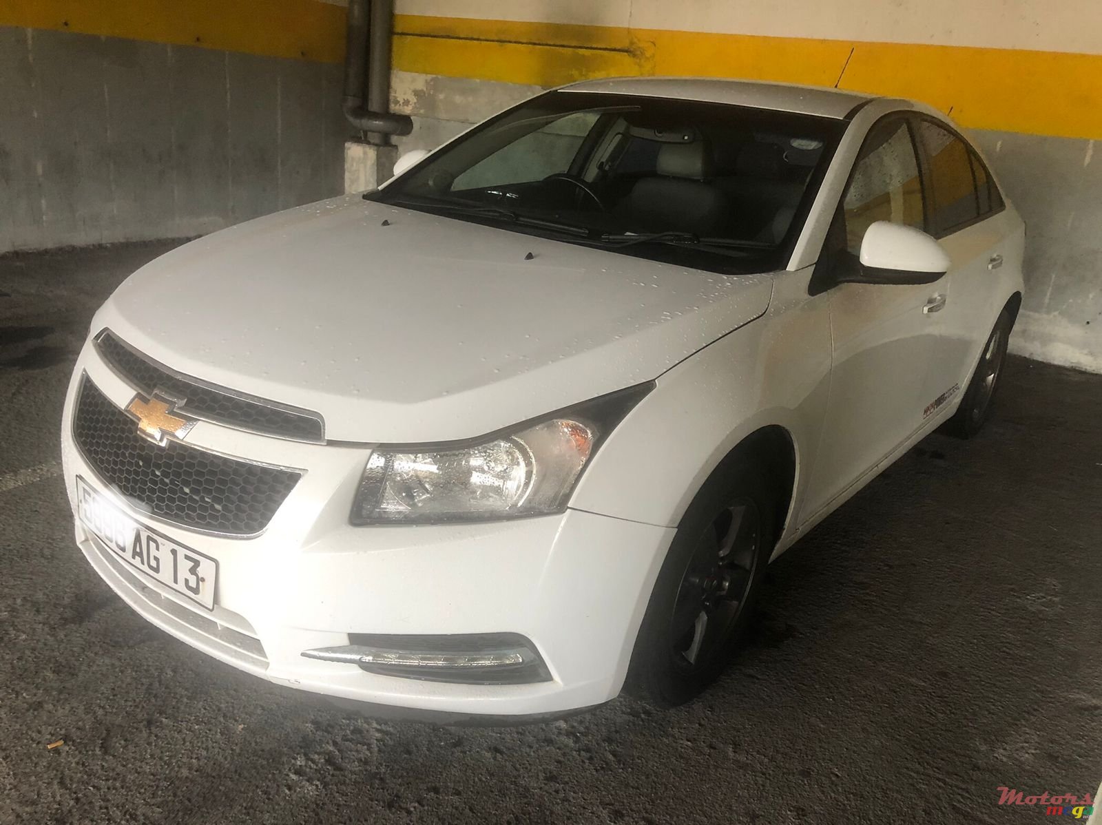 2013' Chevrolet Cruze photo #2