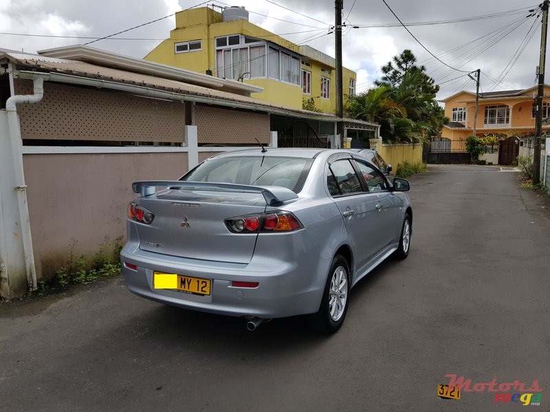 2012' Mitsubishi Lancer Ex photo #4