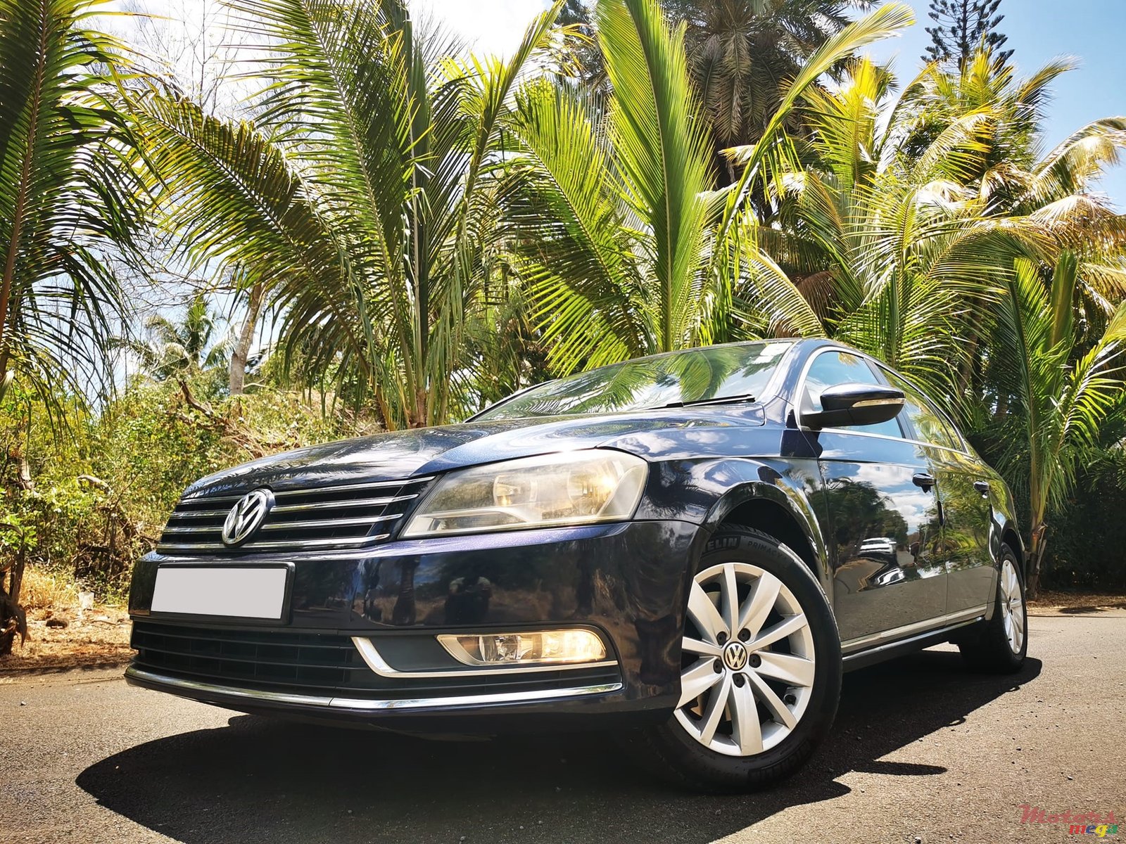 2014' Volkswagen Passat TSI photo #4