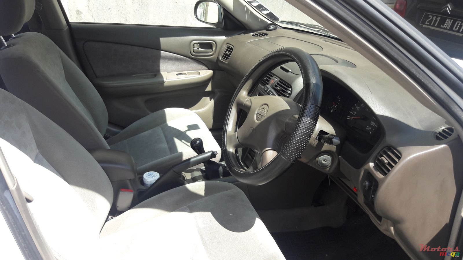 2000' Nissan Sunny b15 white photo #4