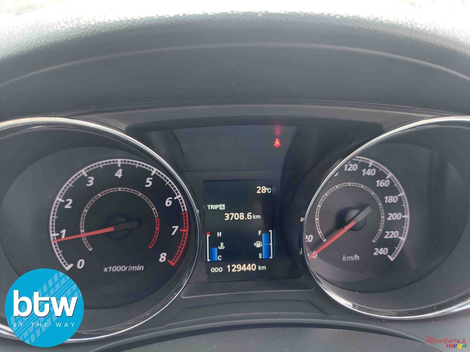 2015' Mitsubishi ASX photo #5