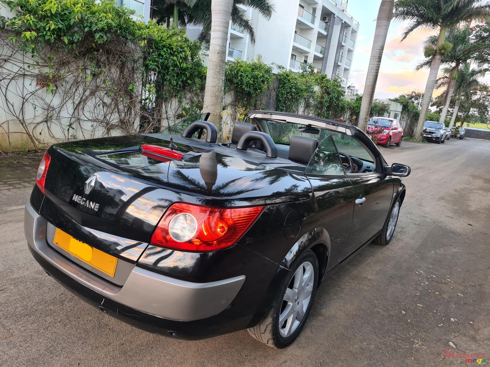 2009' Renault Megane Decapotable cabriolet photo #4