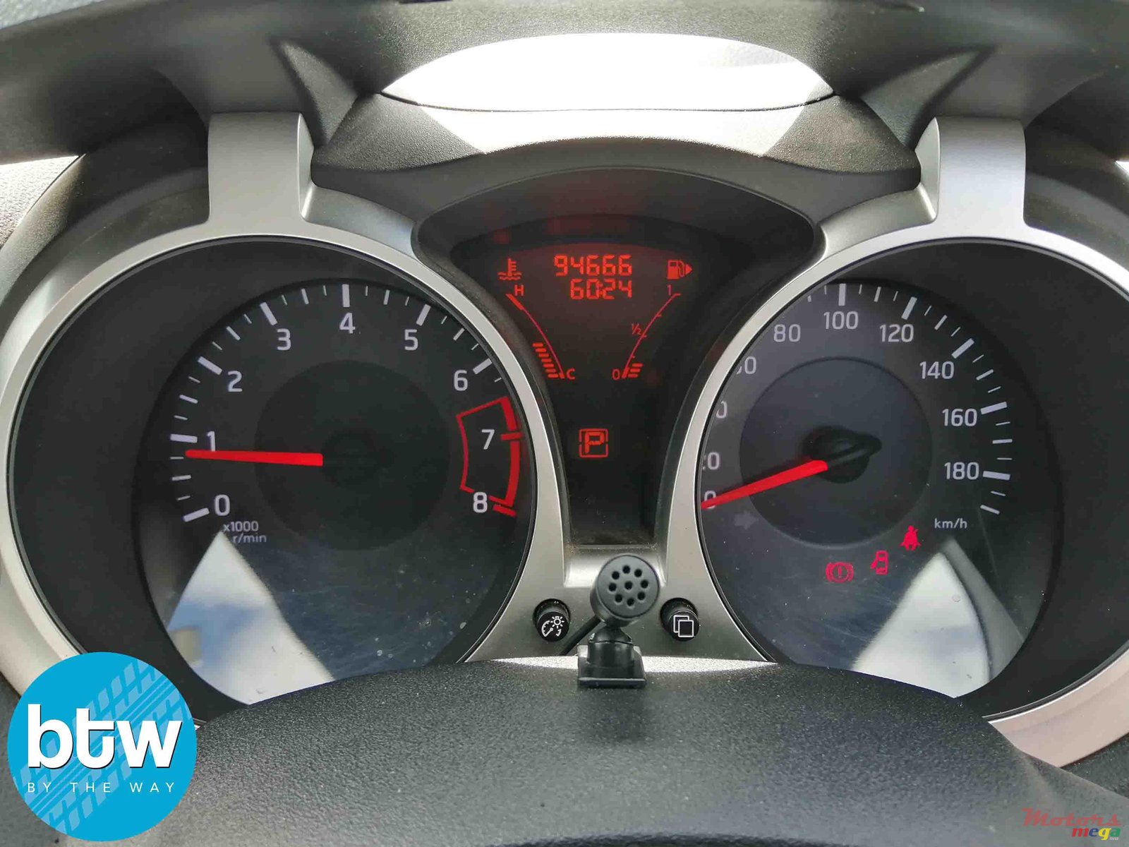 2014' Nissan Juke photo #7