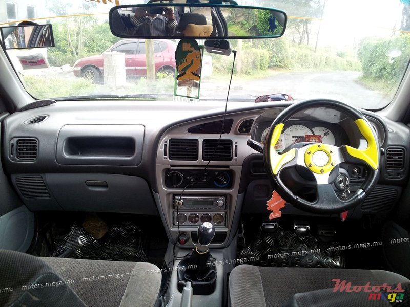 2004' Proton photo #3