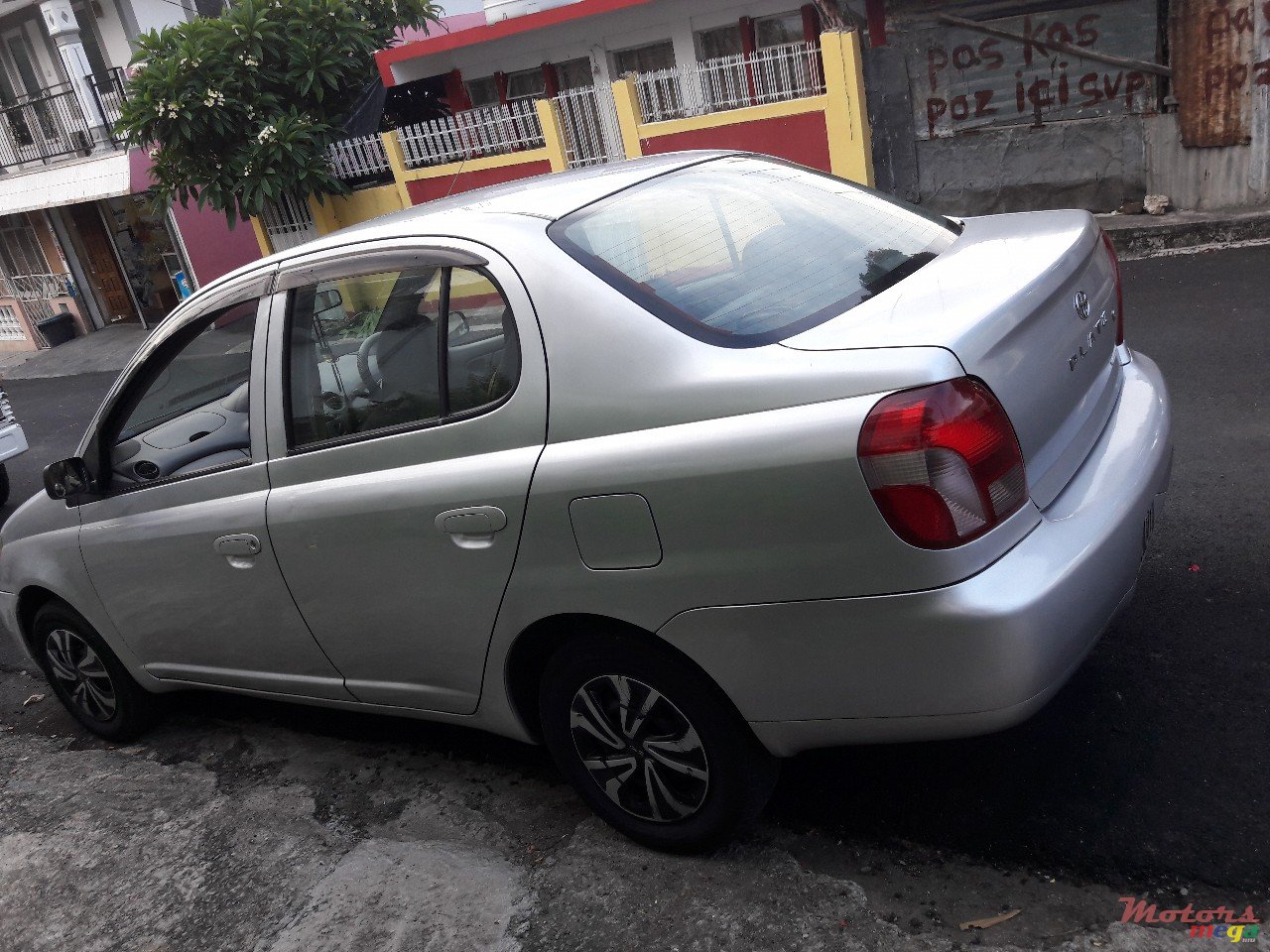 2000' Toyota RAV4 photo #4