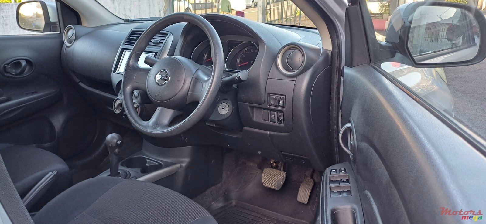 2013' Nissan Almera Latio photo #5