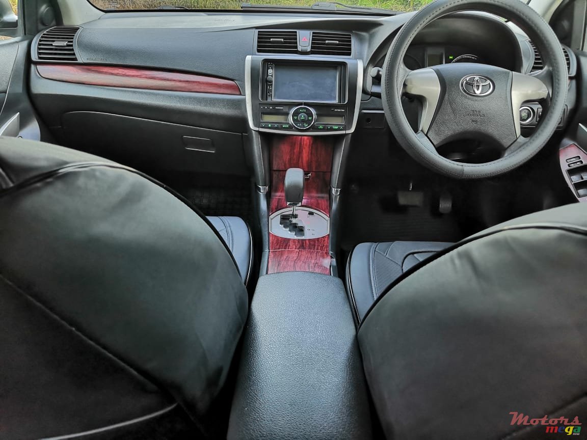 2011' Toyota Allion A15 1500cc photo #3