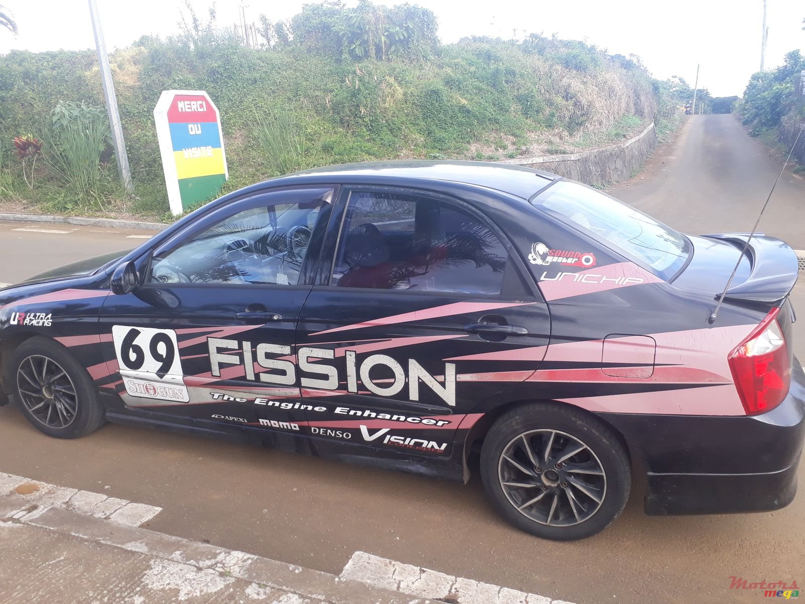 2004' Kia Cerato Sports photo #5