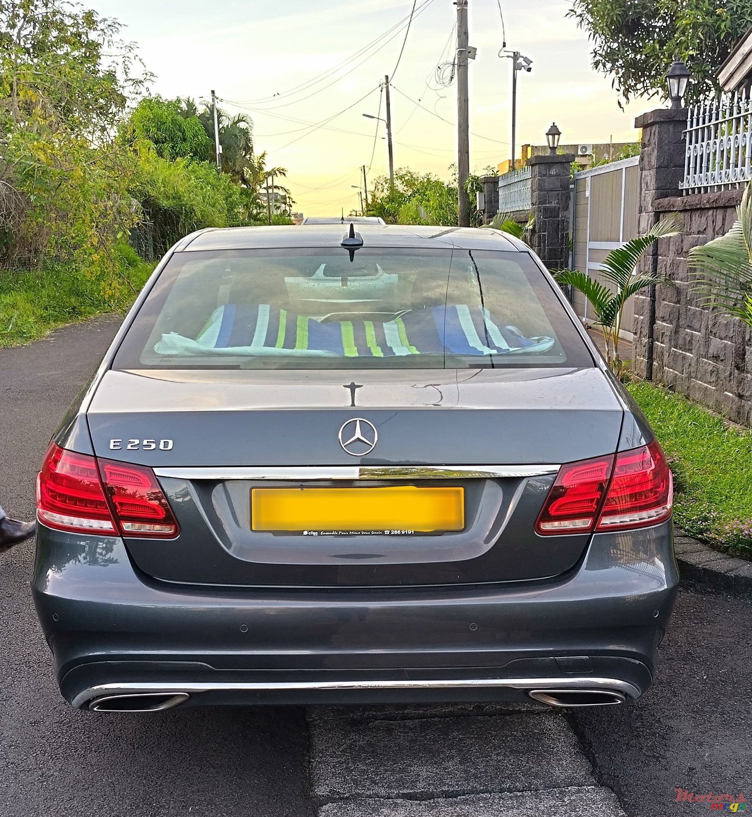 2013' Mercedes-Benz E 250 photo #2