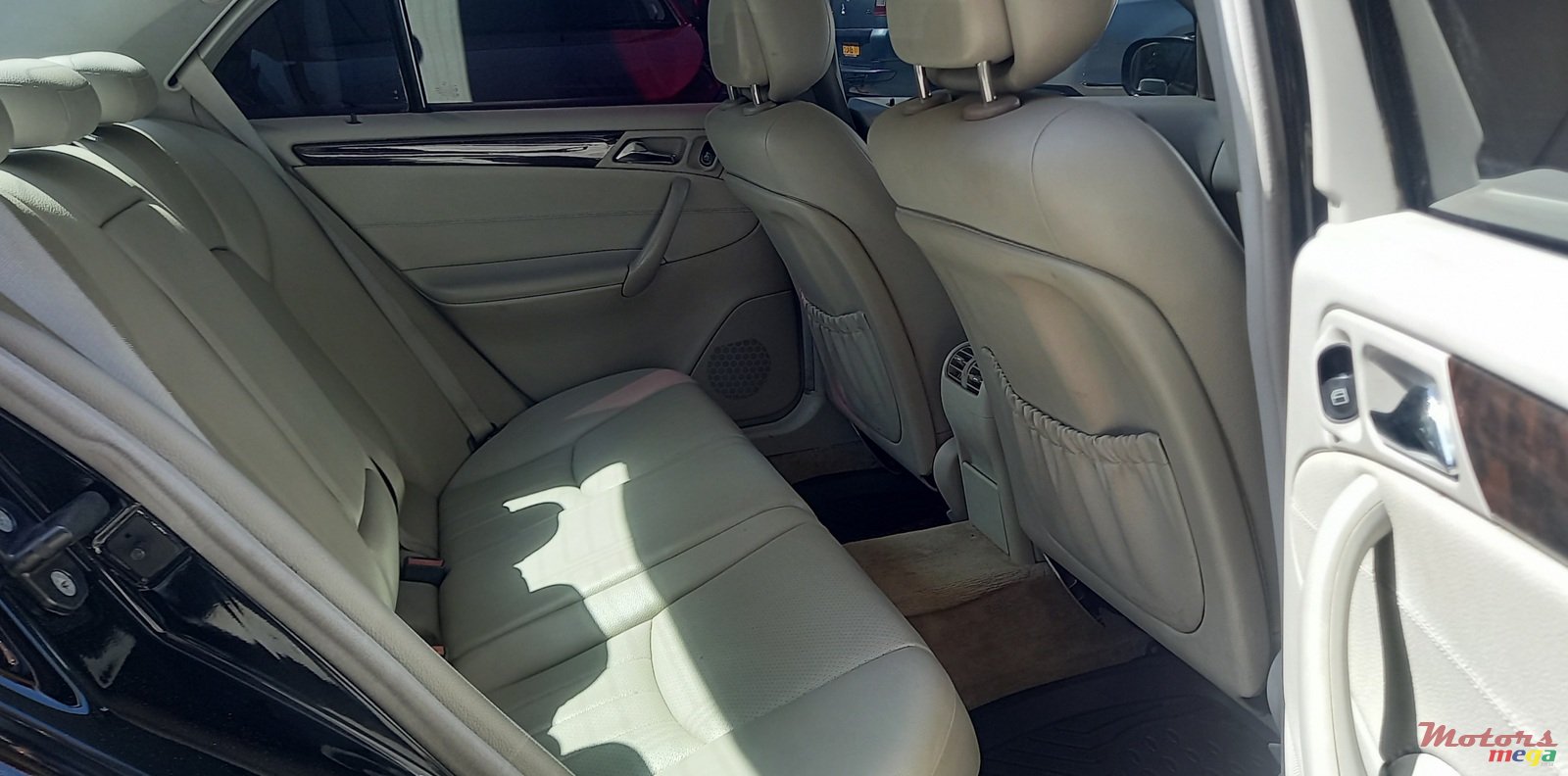 2005' Mercedes-Benz E200 kompressor photo #6