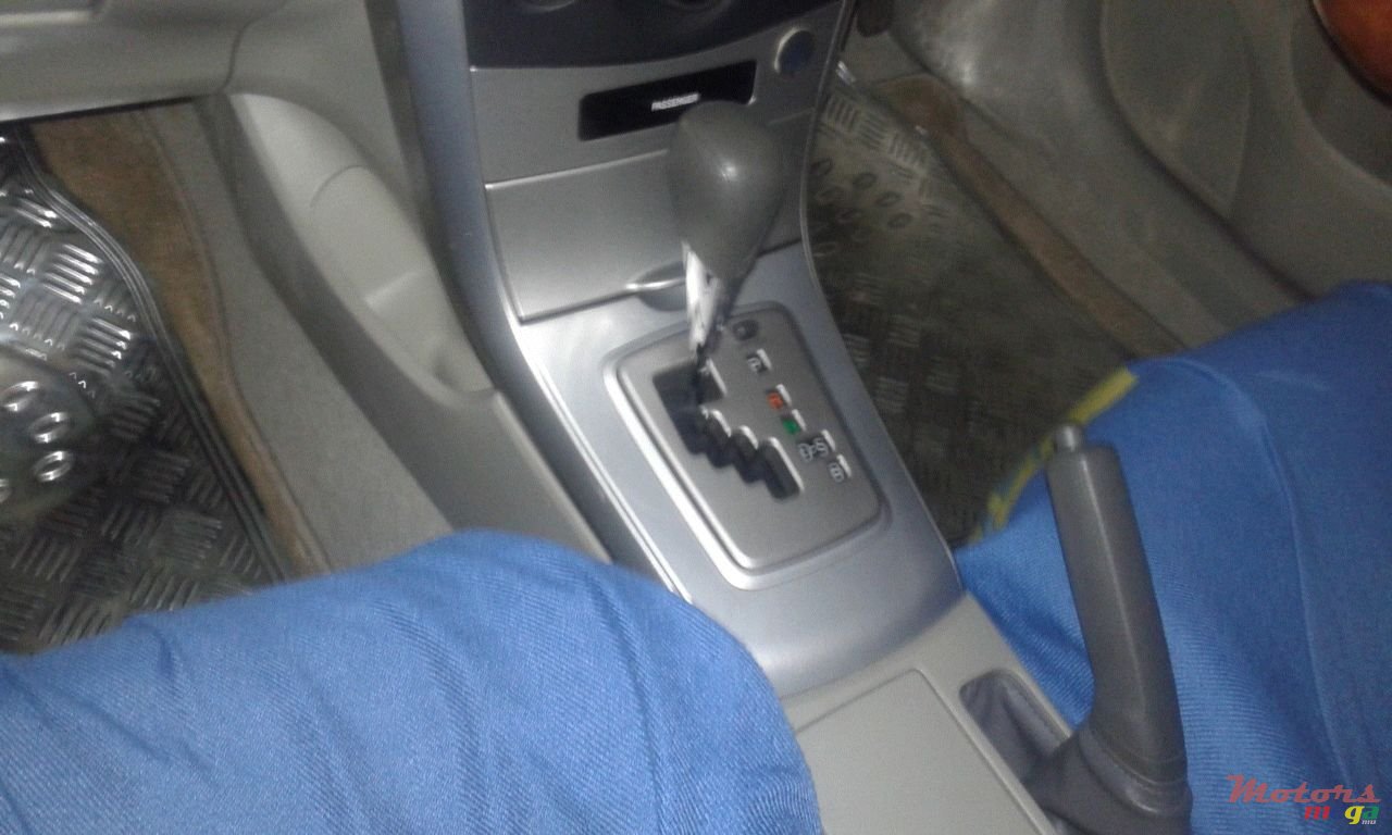 2010' Toyota Axio photo #7