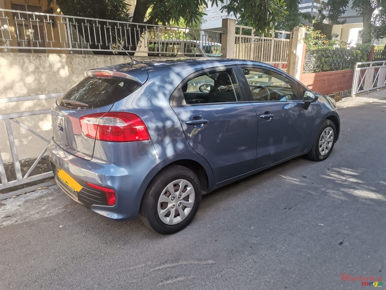 2016' Kia Rio photo #3