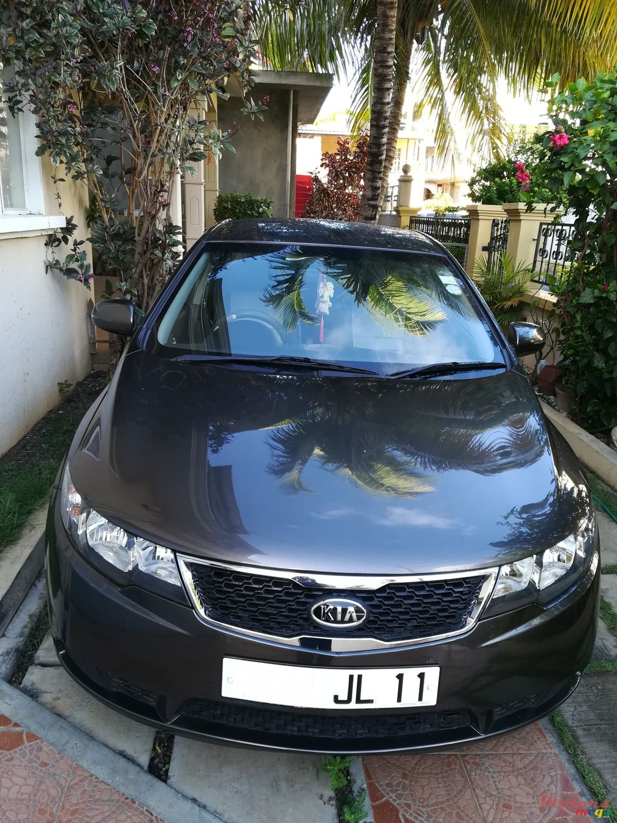 2011' Kia Cerato photo #2