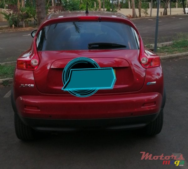 2011' Nissan Juke photo #3