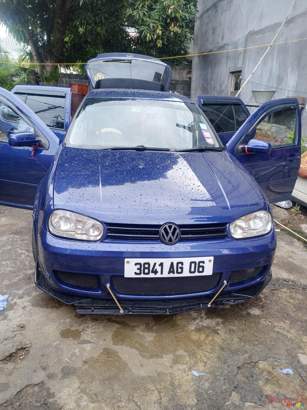 2006' Volkswagen Golf IV photo #2