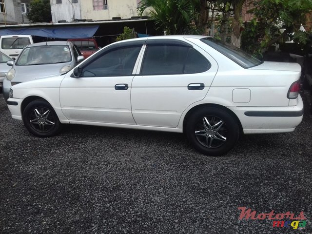 1999' Nissan B15 photo #6